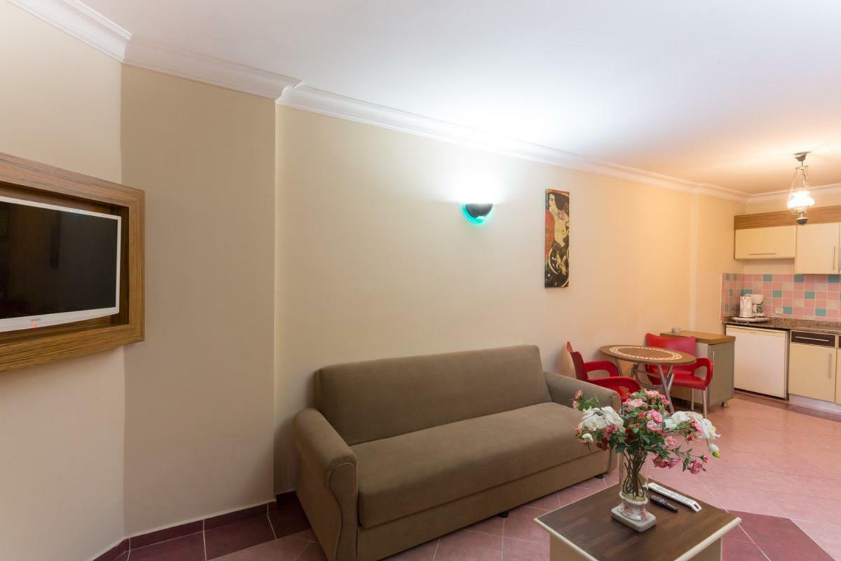 アランヤ Erkaptan Apartアパートホテル エクステリア 写真